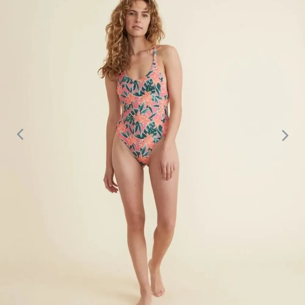 Marine Layer Tahiti Cross Back One Piece In Tea Rose Floral Print